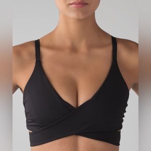 NWOT Lululemon Lean In Bra in Black Size 10